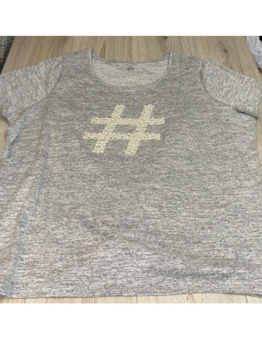 Lane Bryant Gray Heather Short Sleeve Top shirt with Cream Hashtag bling